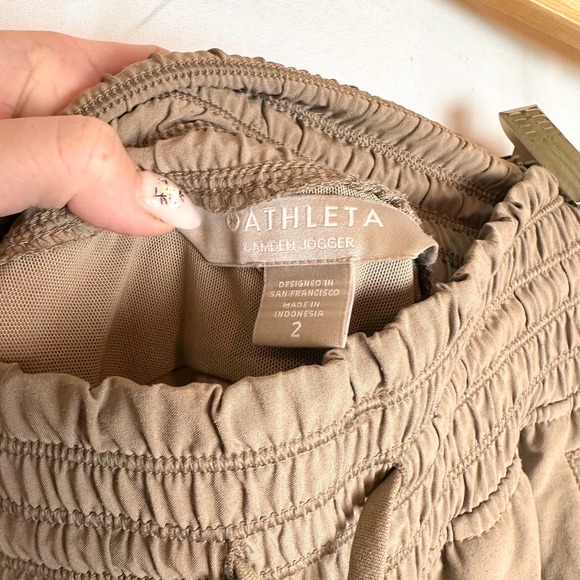 3 FOR $50! 🎁 ATHLETA Camden Jogger in Brownstone Beige Womens Small - Picture 4 of 9